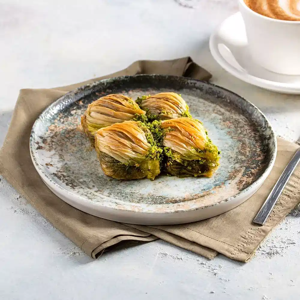 Fıstıklı Midye Dolma